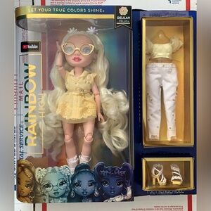 Rainbow High Doll Delilah Fields with Accessories-New
